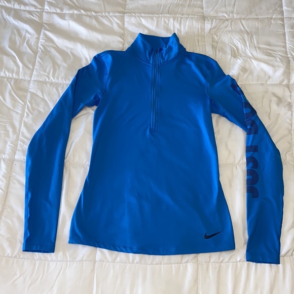 Nike Dri-Fit - blue quarter zip pullover - Picture 2 of 10
